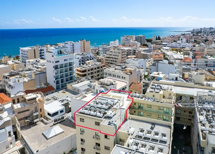 Downtown Sea View Penthouse Apartamento Lárnaca